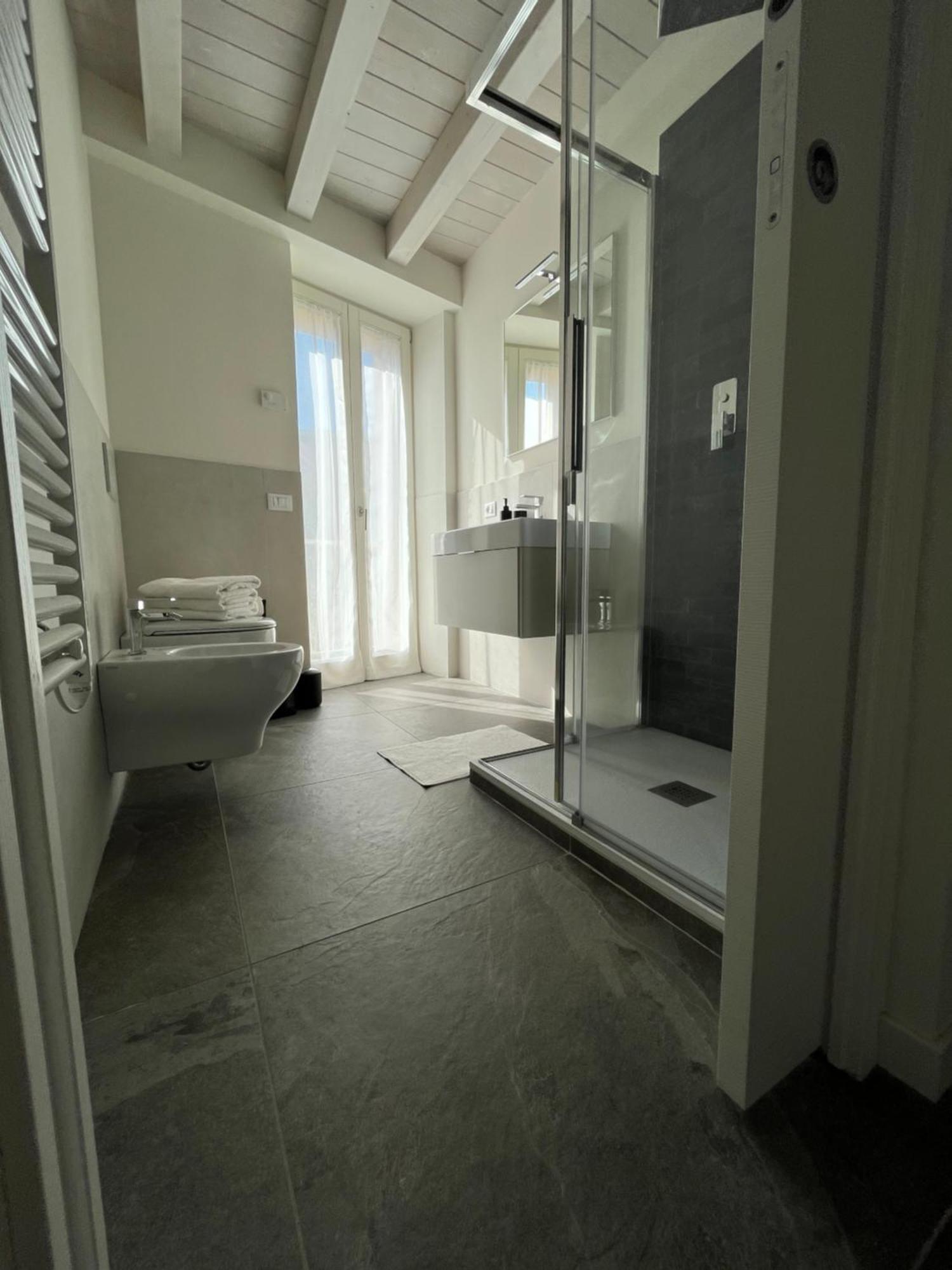 La Casa Incartata Lejlighed Toscolano Maderno Eksteriør billede